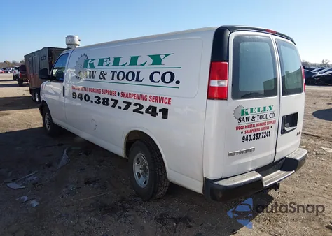 2020 GMC Savana Cargo Rwd 2500 Extended Wheelbase Work Van z USA, uszkodzony, nr VIN 1GTW7BFG2L1193613